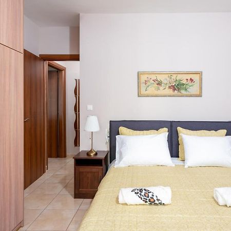 Eleni'S Modern Apartment Волос Экстерьер фото